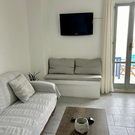 Inej Maisonette Ermoúpoli Eksteriør bilde